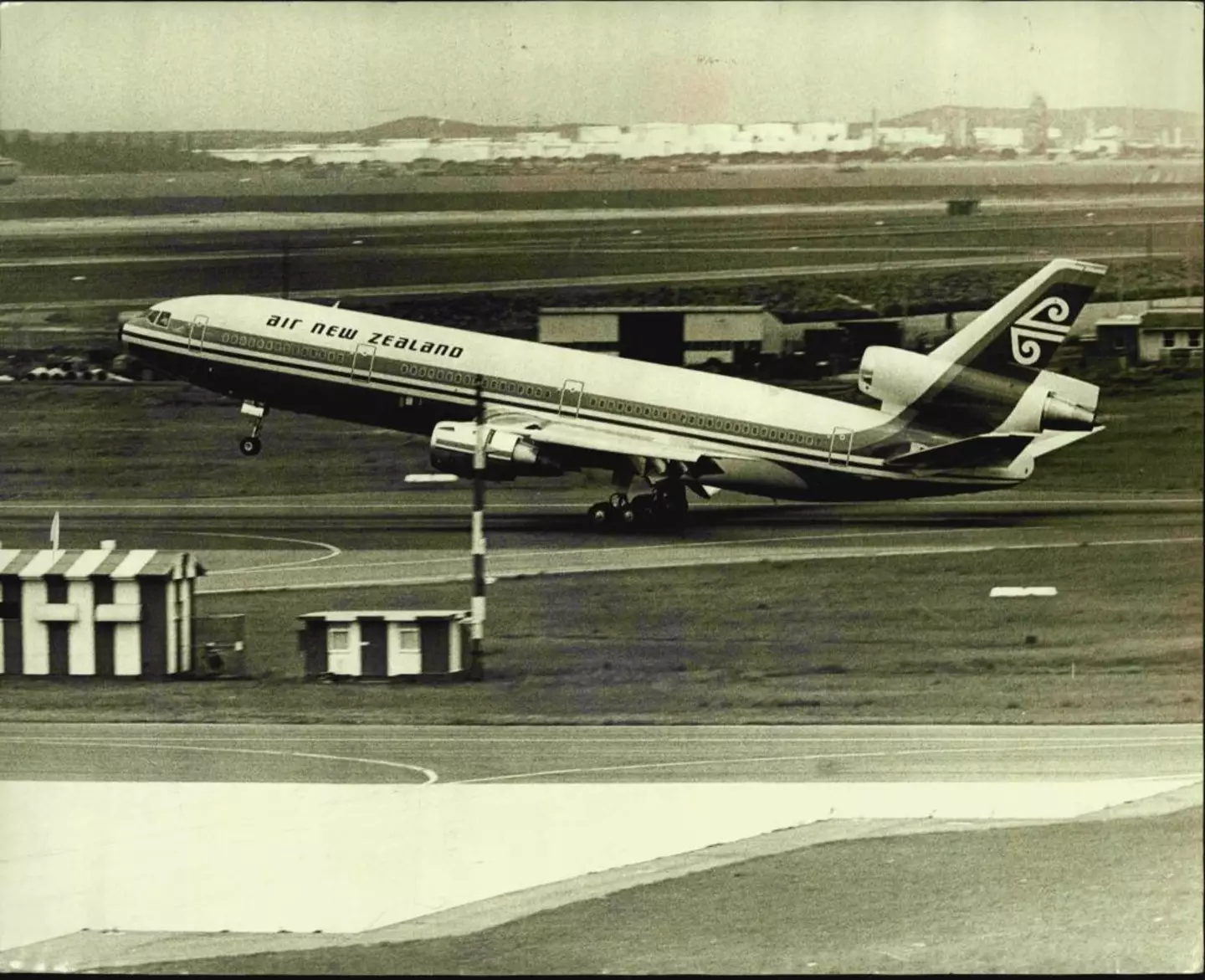 The Air New Zealand DC-10 involved in the tragic crash. (Trevor James Robert Dallen/Fairfax Media via Getty Images)