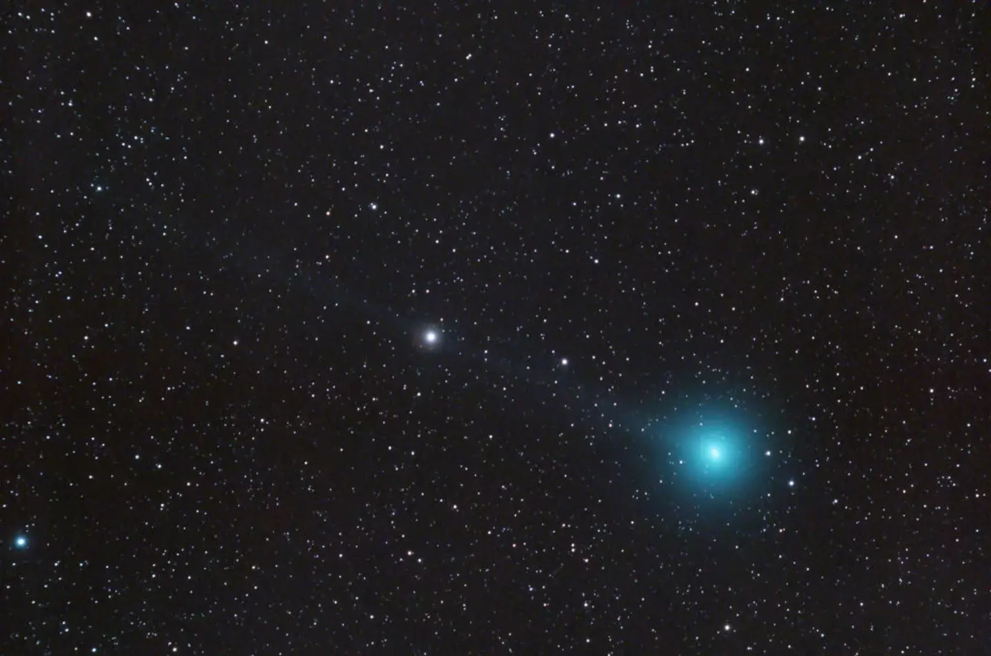 Fortunately plenty of scientists agree that it is just a comet (ABG/ Universal Images Group via Getty Images)