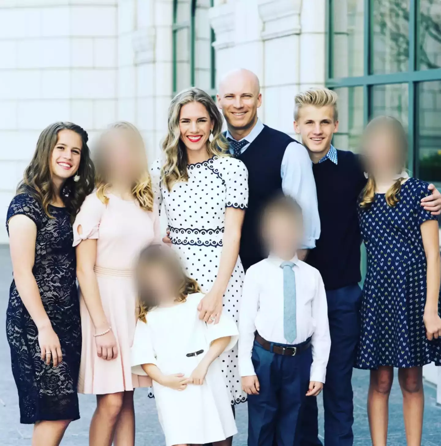 Kevin, Shari and Chad pictured alongside Ruby and their younger siblings (Instagram)