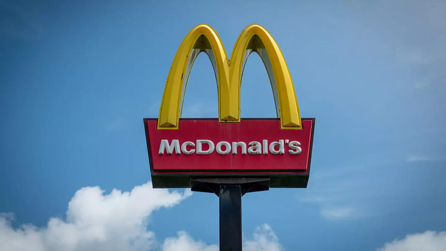 People divided as McDonald's implements '30 minute rule' for customers