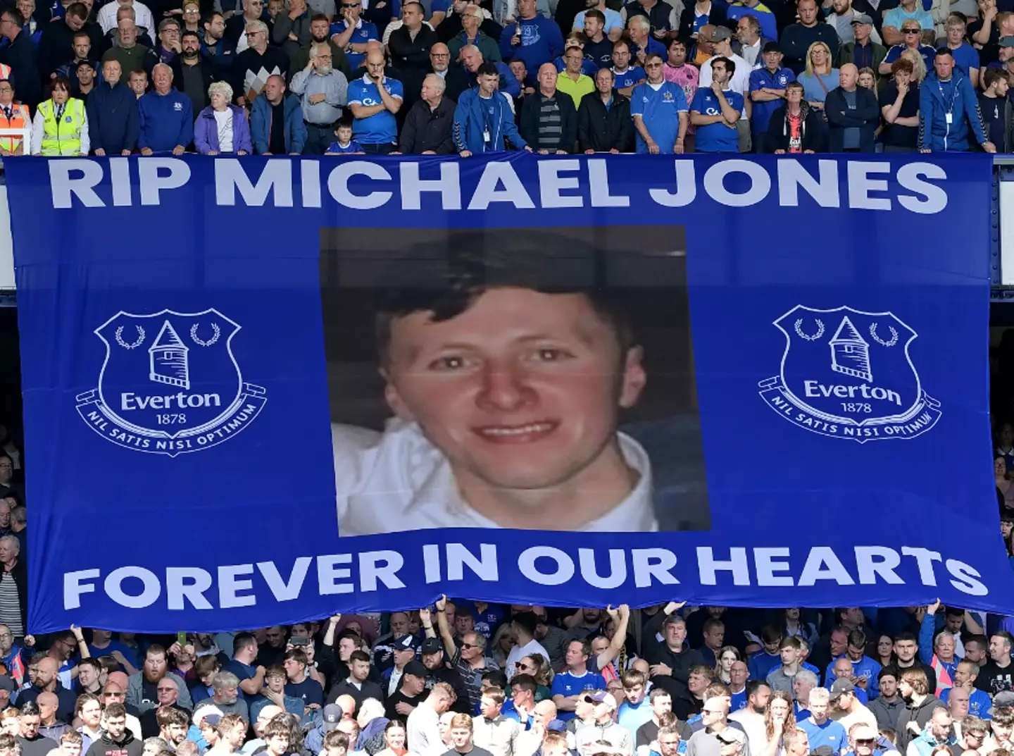 Fans paid tribute to Michael.