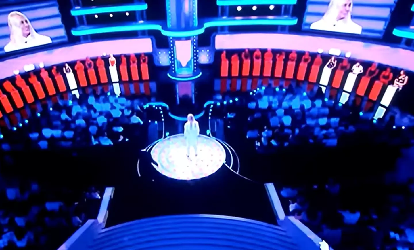 He only had five lights out of 30 left on after introducing himself.