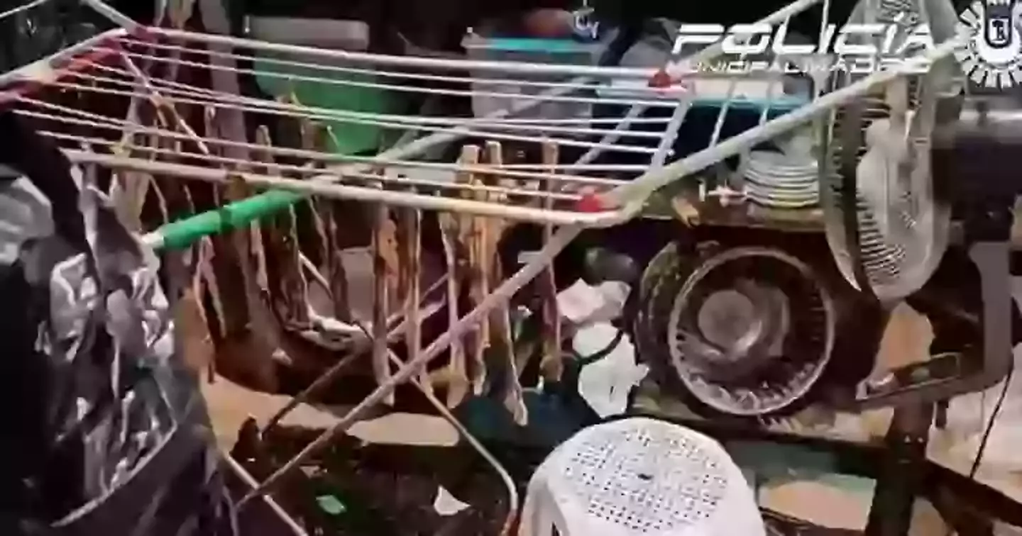 There was meat stashed in freezers that didn't work and food hanging out to dry on clothes horses (Policia Muncipal de Madrid)