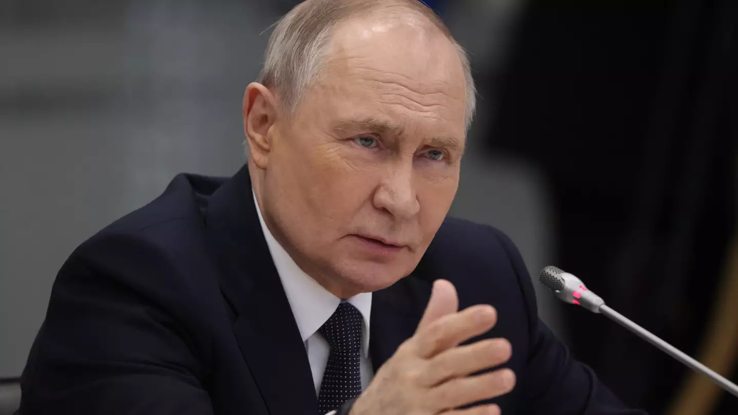 Vladimir Putin gives ominous warning following Donald Trump's plans to take over Greenland