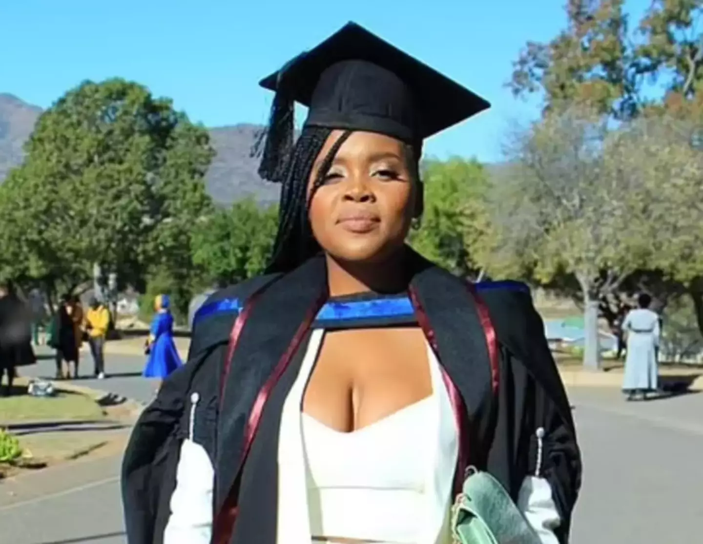 Sibongile Mani was sent hundreds of thousands in error (Facebook)
