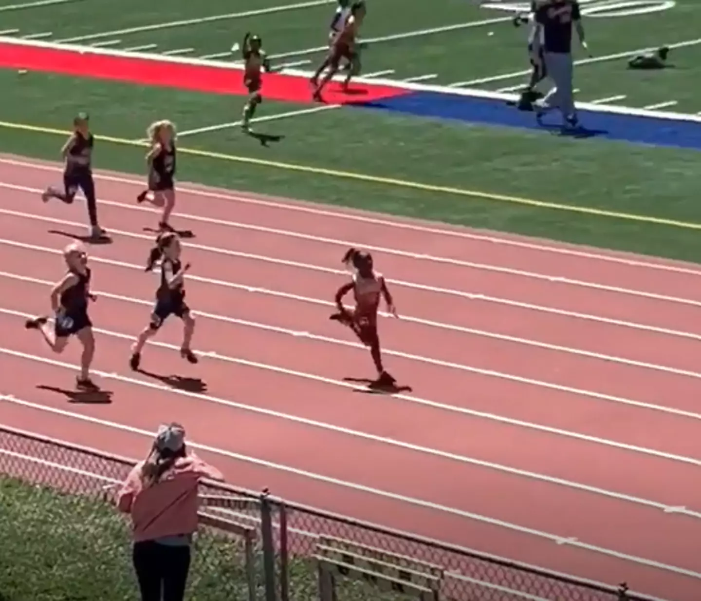 She somehow managed to win comfortably.