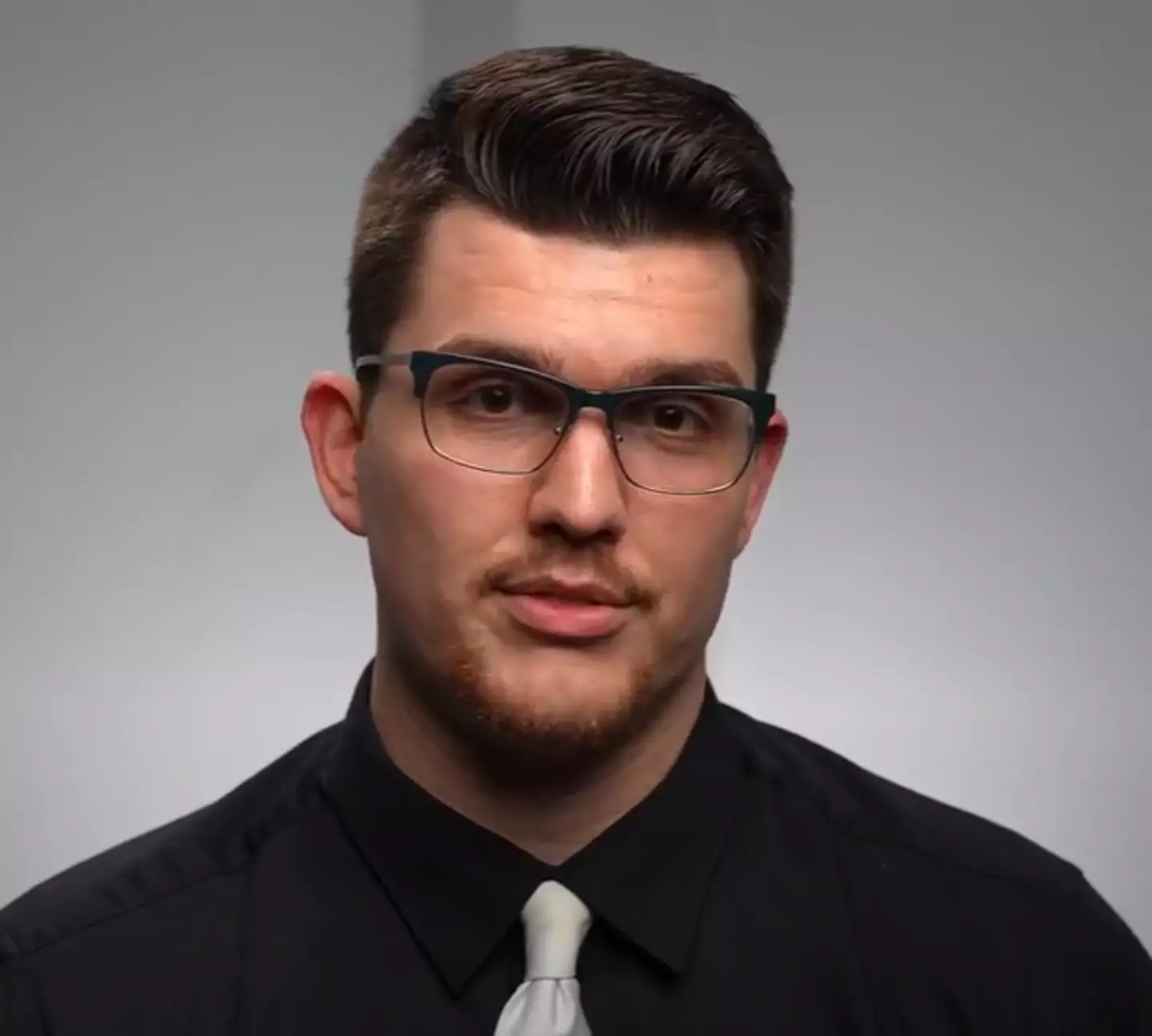 Nicholas Amitrano explains the three signs of a sex addict. (YouTube / Cedar Tree Counseling, Ltd.)