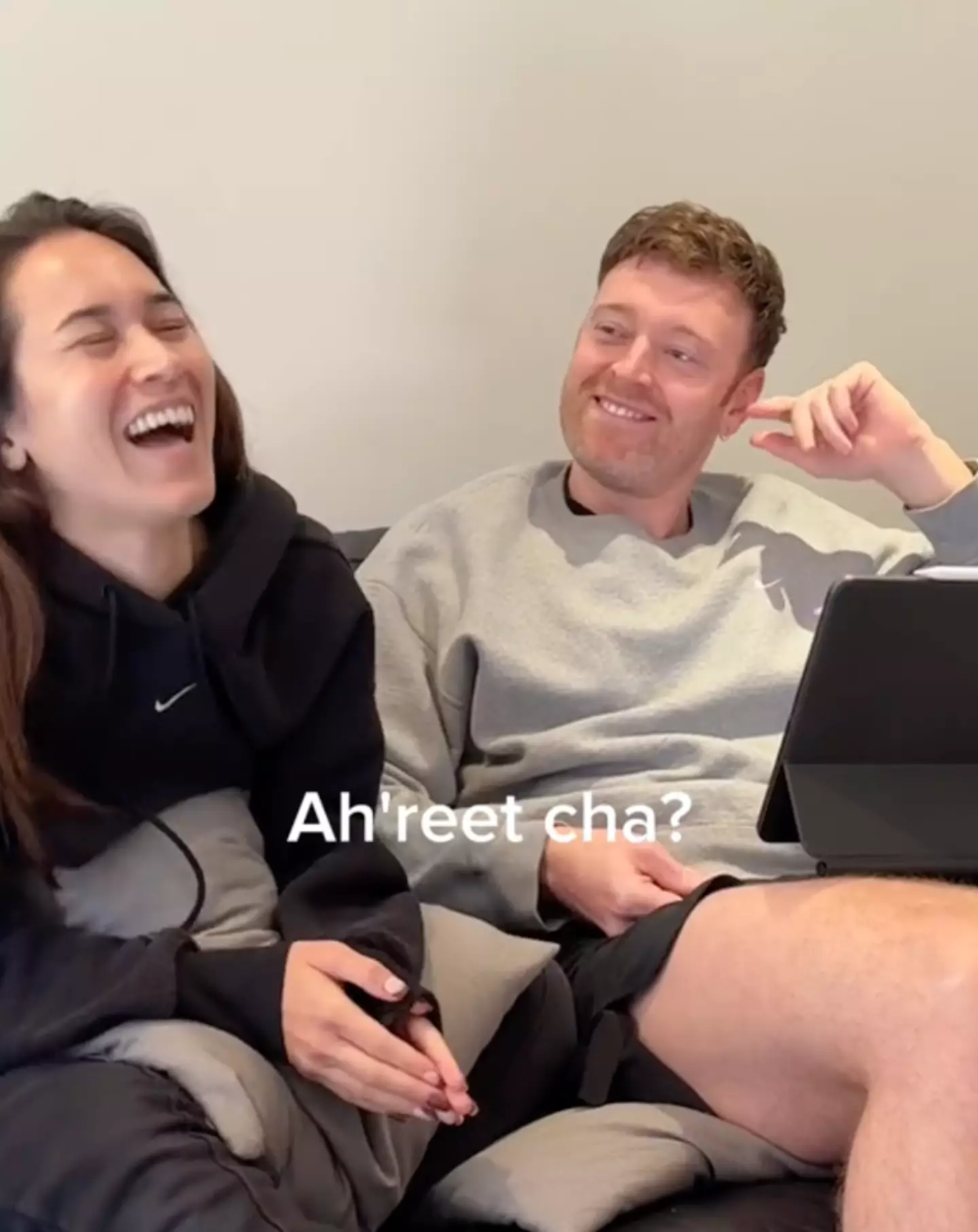Tay and Alex sat down to learn northern slang (TikTok/tayandalex)