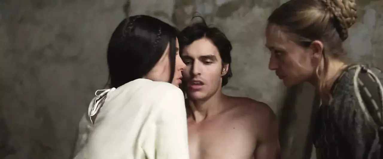 His character shares a threesome with two other women in the film (Universal)