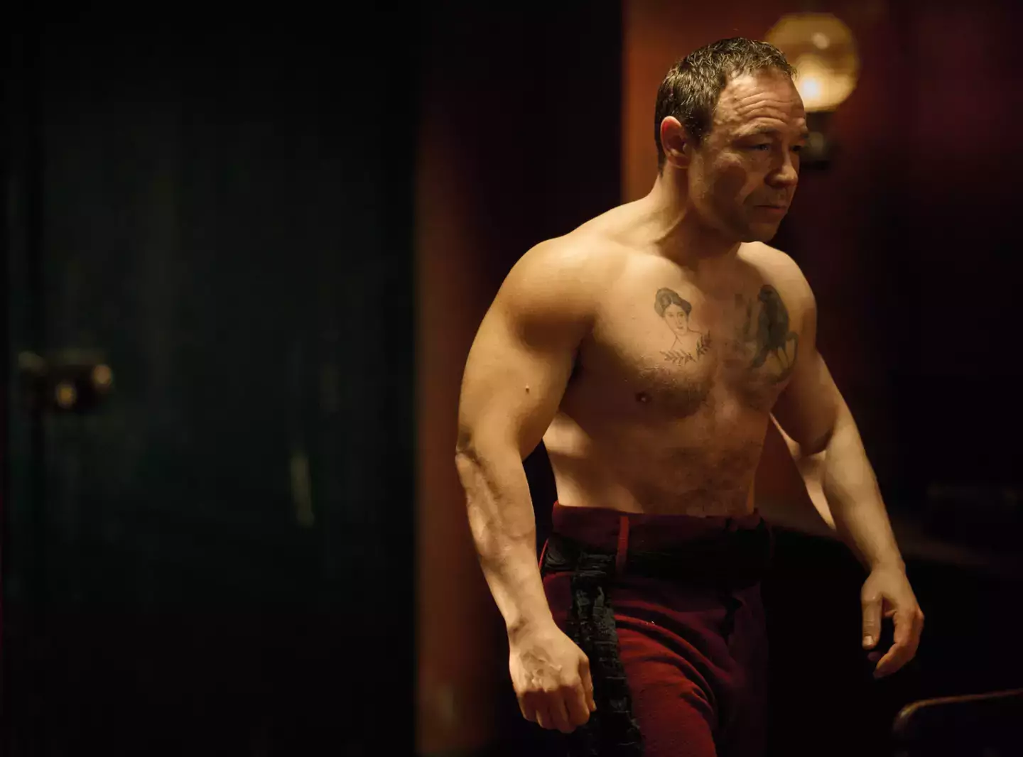 Stephen Graham looks to be in fantastic shape (Disney+/Hulu)