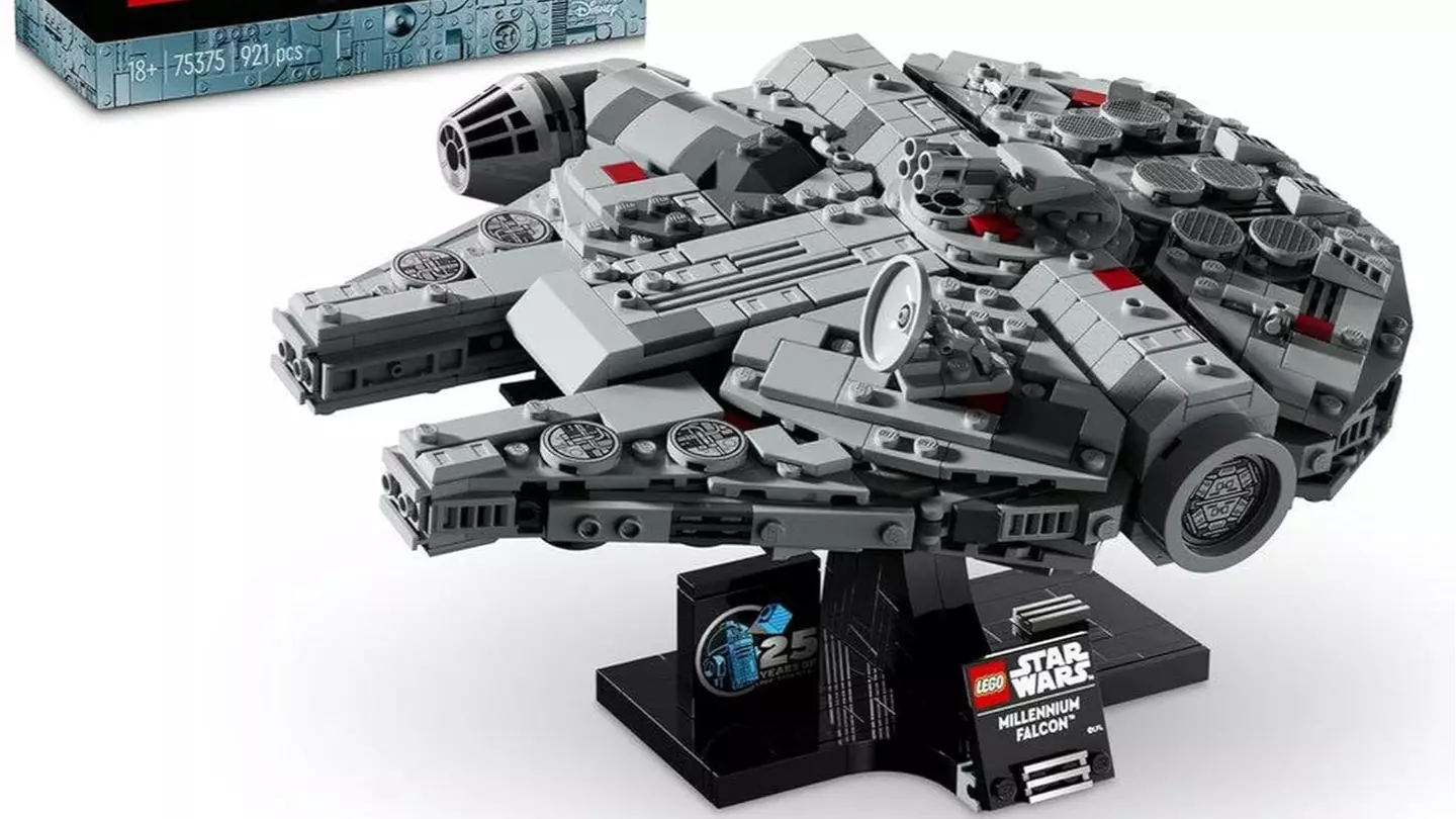 Get this LEGO Star Wars Millenium Falcon set for only $99