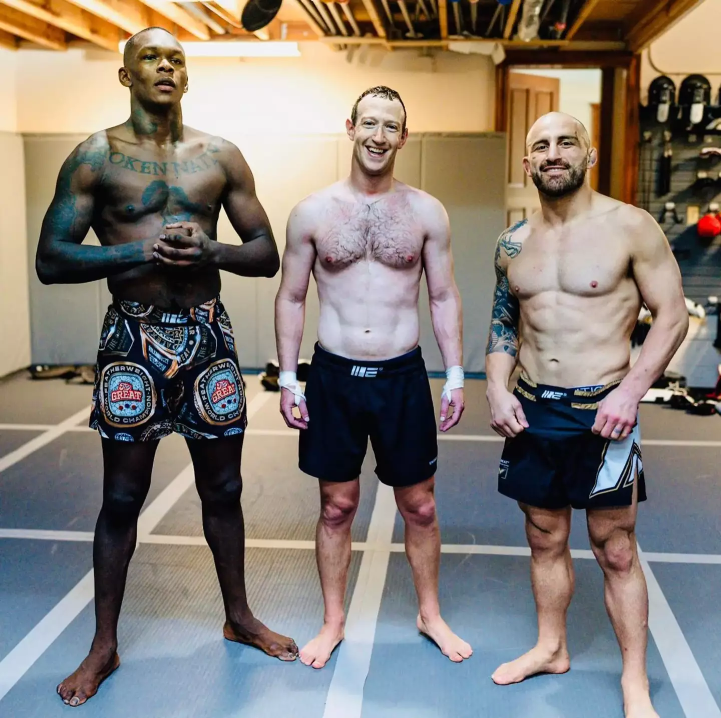 Zuckerberg with top MMA fighters Alex Volkanovski and Israel Adesanya.