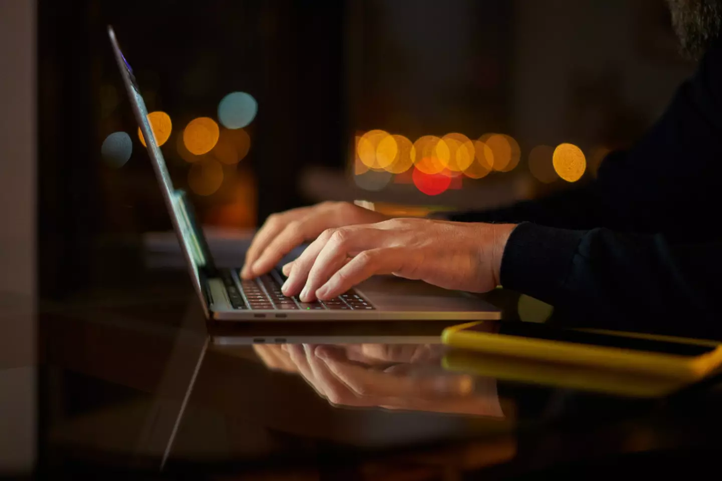 People should be wary of annoying pop-ups when browsing online.