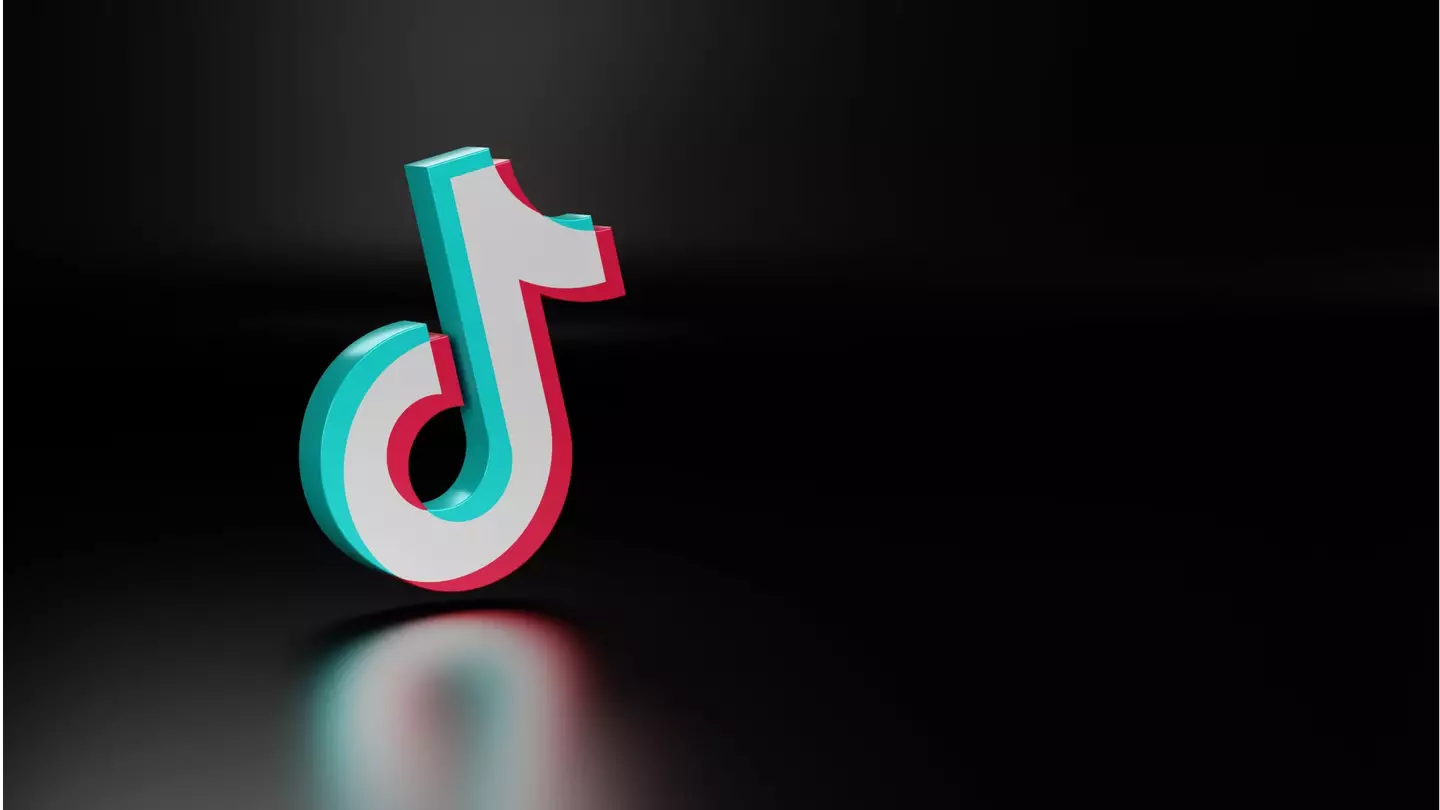 What is the sticky method trend on TikTok?