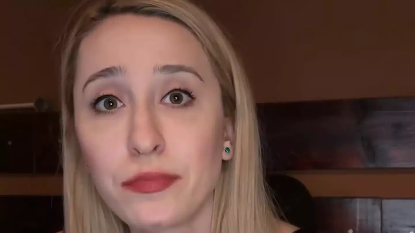 Instagram/@catherine_de_noire