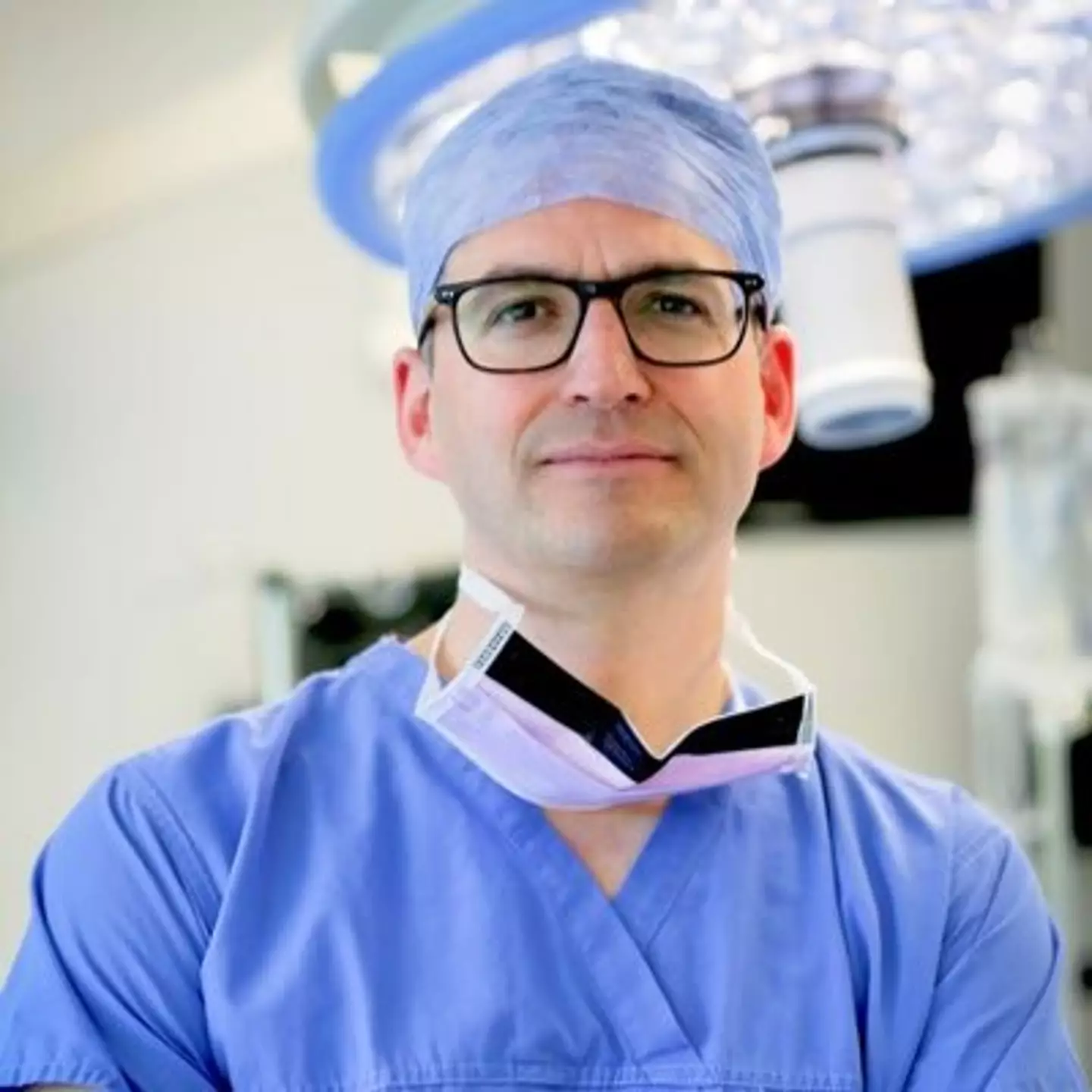 Consultant colorectal surgeon Dr James Kinross has issued a bowel cancer warning to people who consume a diet high in protein (X/@bowelsurgeon)