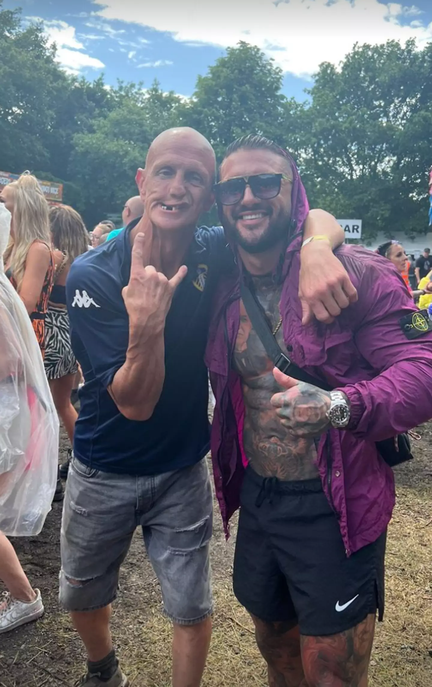 Fish And Rice Cake Guy cosied up to Gurning Rave Guy.