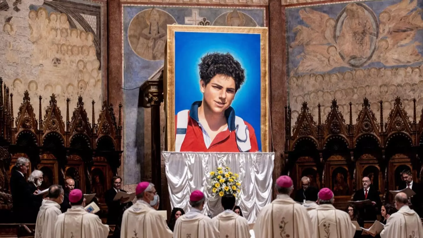 Miracles performed by teen born in UK dubbed 'God's influencer' as he will become a saint tomorrow