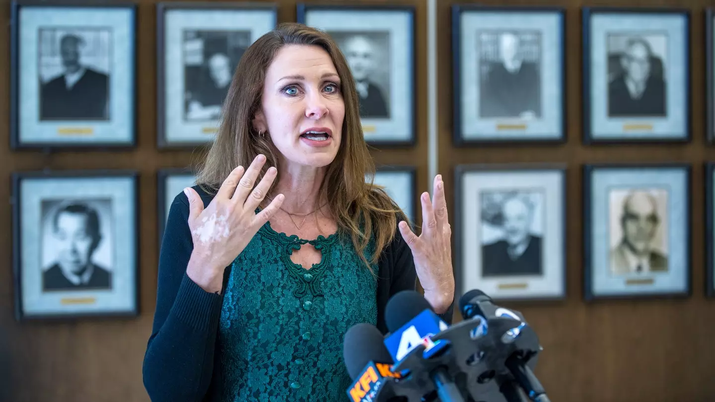 Woman who accepted a lift from a 'serial killer' reveals how she escaped being murdered