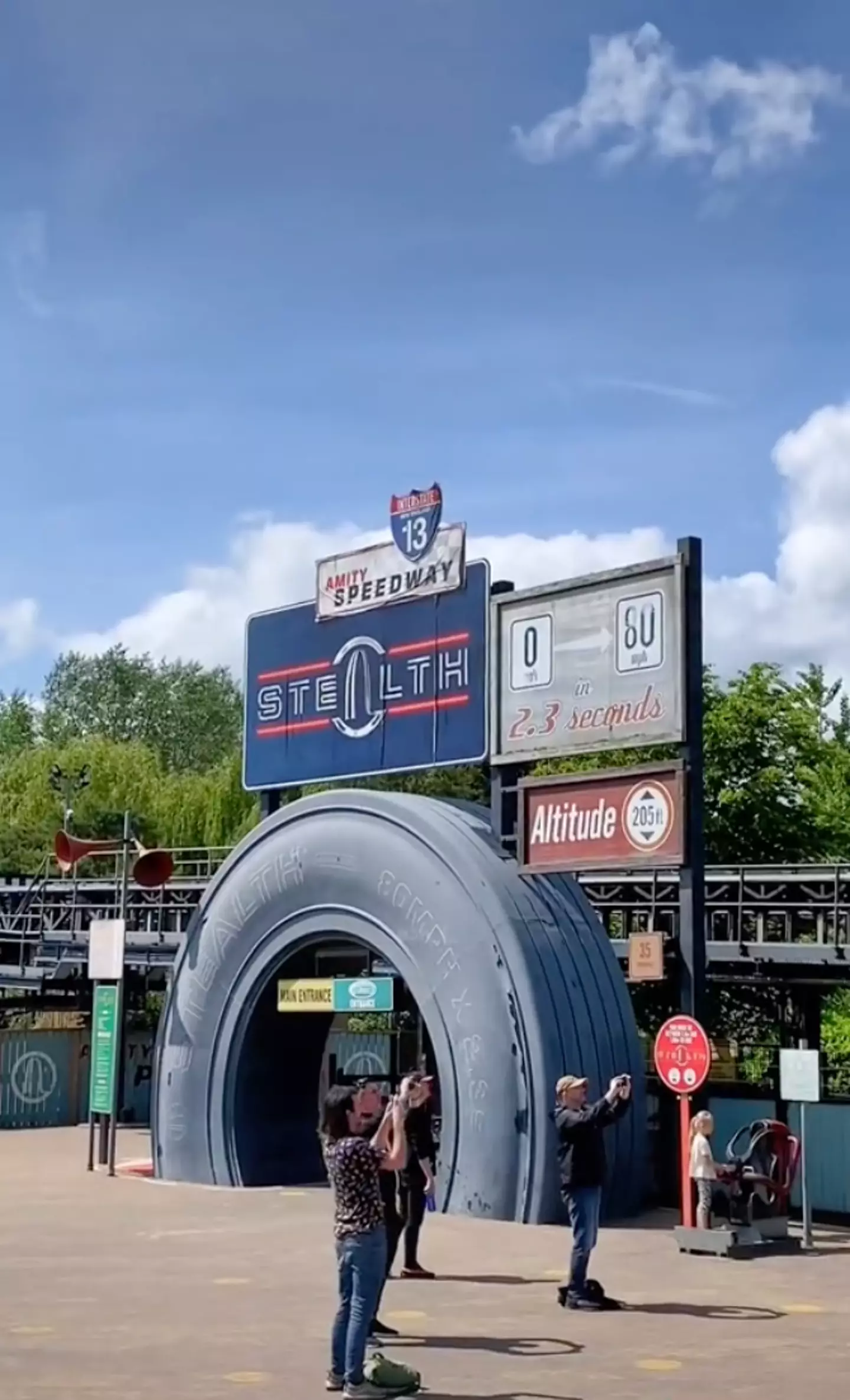 At the entrance of Stealth, it says the ride travels at 0-80 mph in 2.3 seconds, which is actually incorrect.