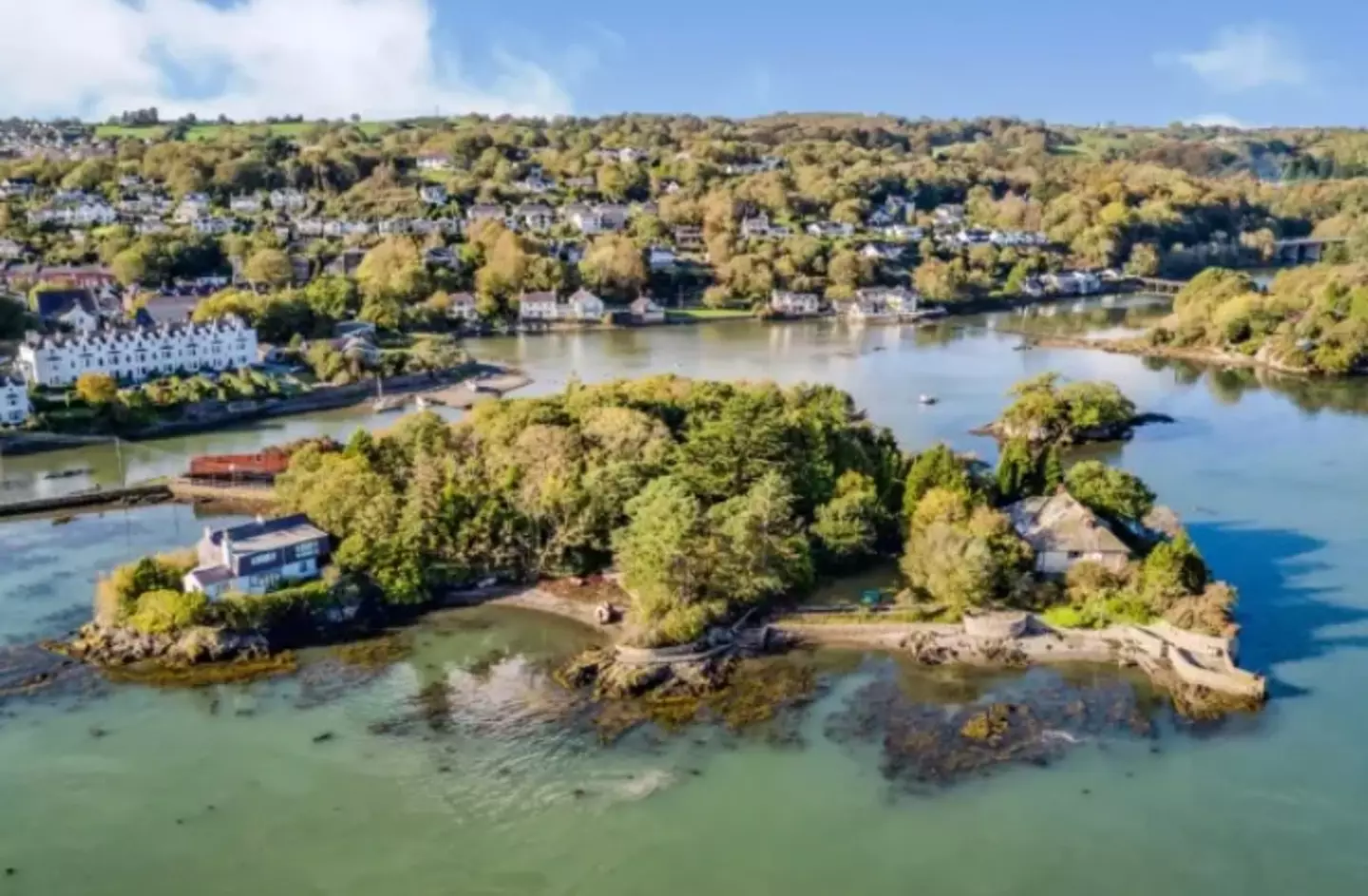 The island of Ynys Faelog, and the holiday home which has ended up in trouble. (Wales News Service)