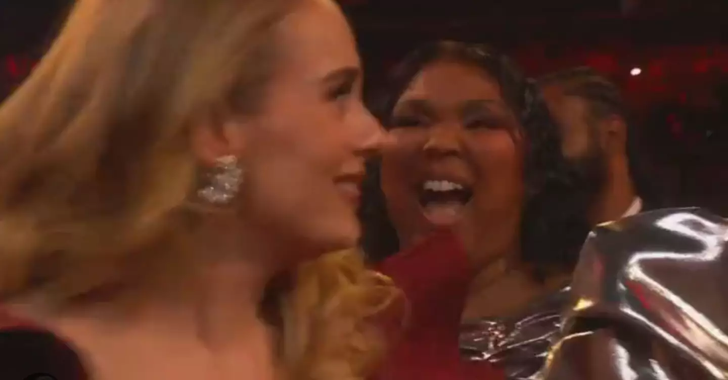 She also appeared to walk off as Styles collected his award.