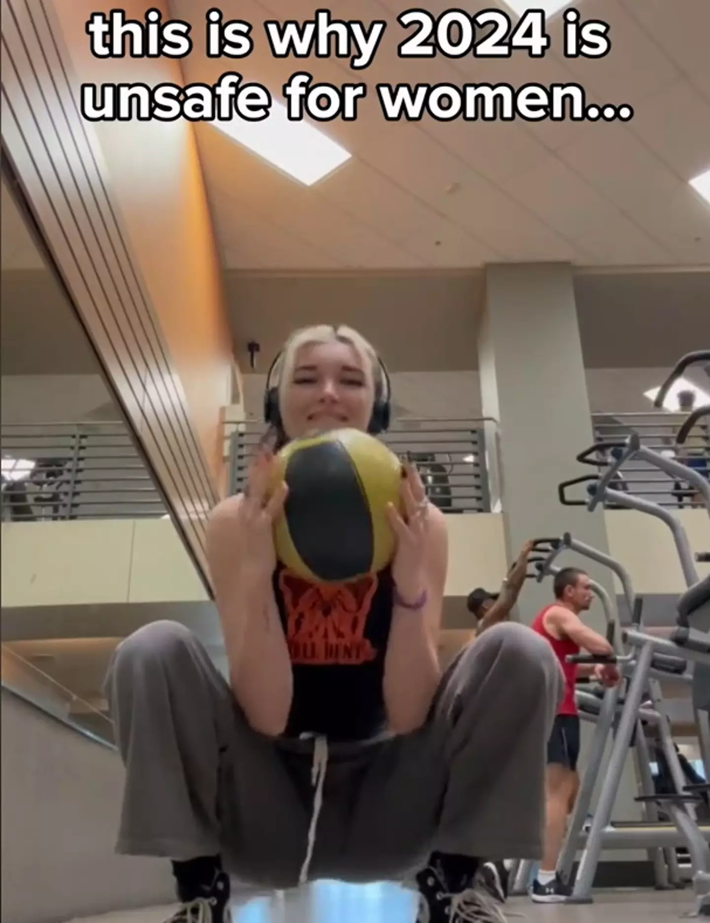 She filmed herself doing what she said was her leg day warm up at the gym.