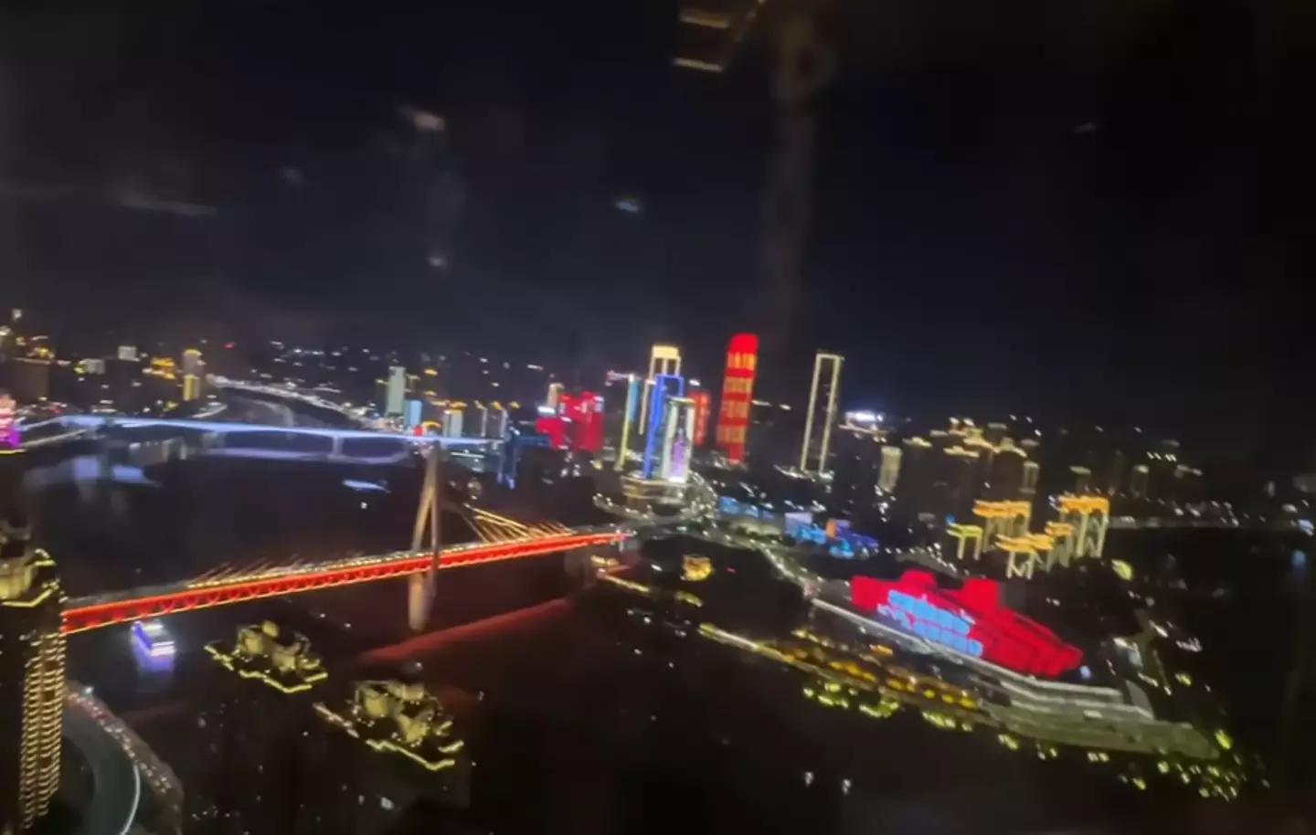 Look at those layers (YouTube/PPPeter)