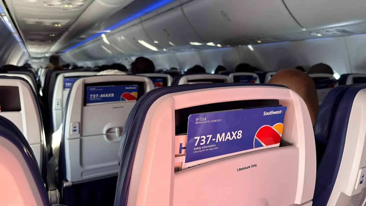 Airline sparks backlash with divisive new policy on plus-size passengers