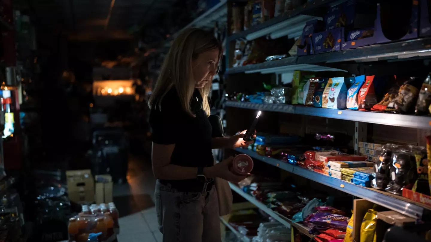 'Rare atmospheric phenomenon' caused major blackouts as state of emergency declared in Spain and Portugal