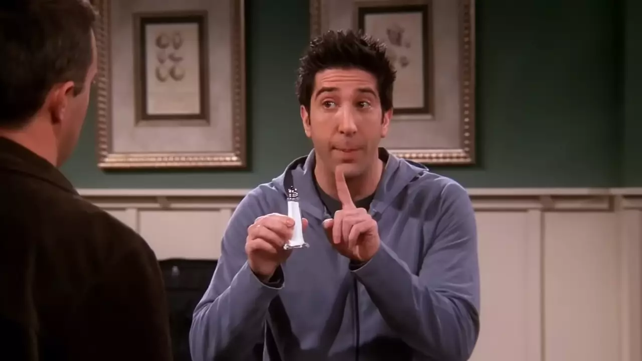 Etiquette expert explains what you can and can't take from a hotel room