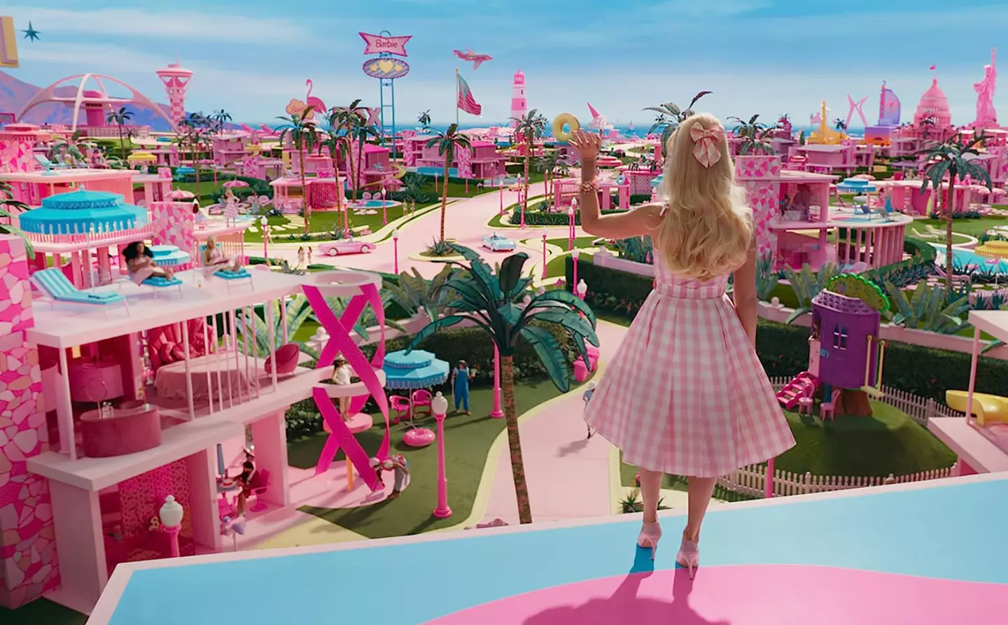 Barbie could easily wave to her friends in Barbie Land.