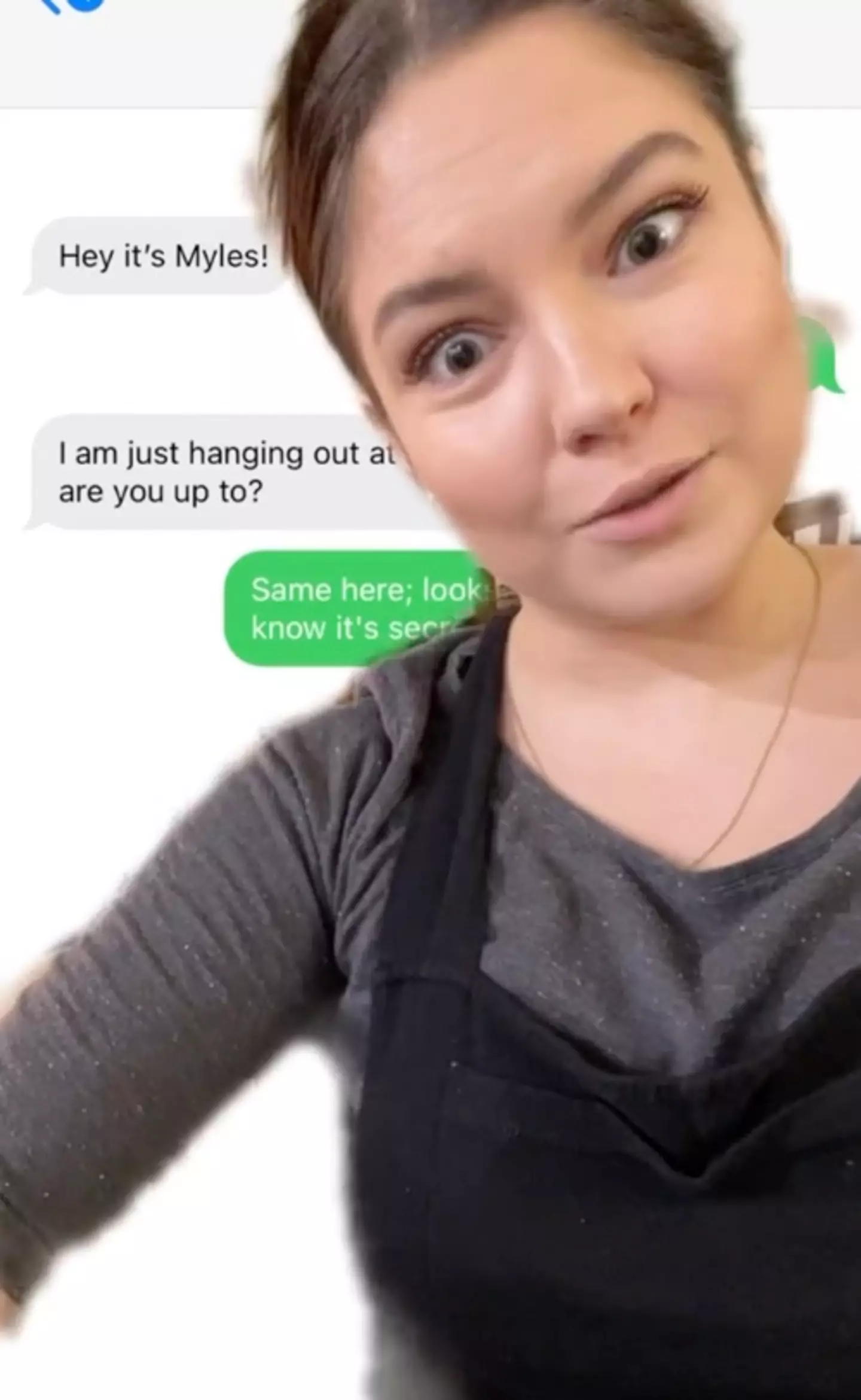 Jocelyn became suspicious after exchanging a few messages with Myles.