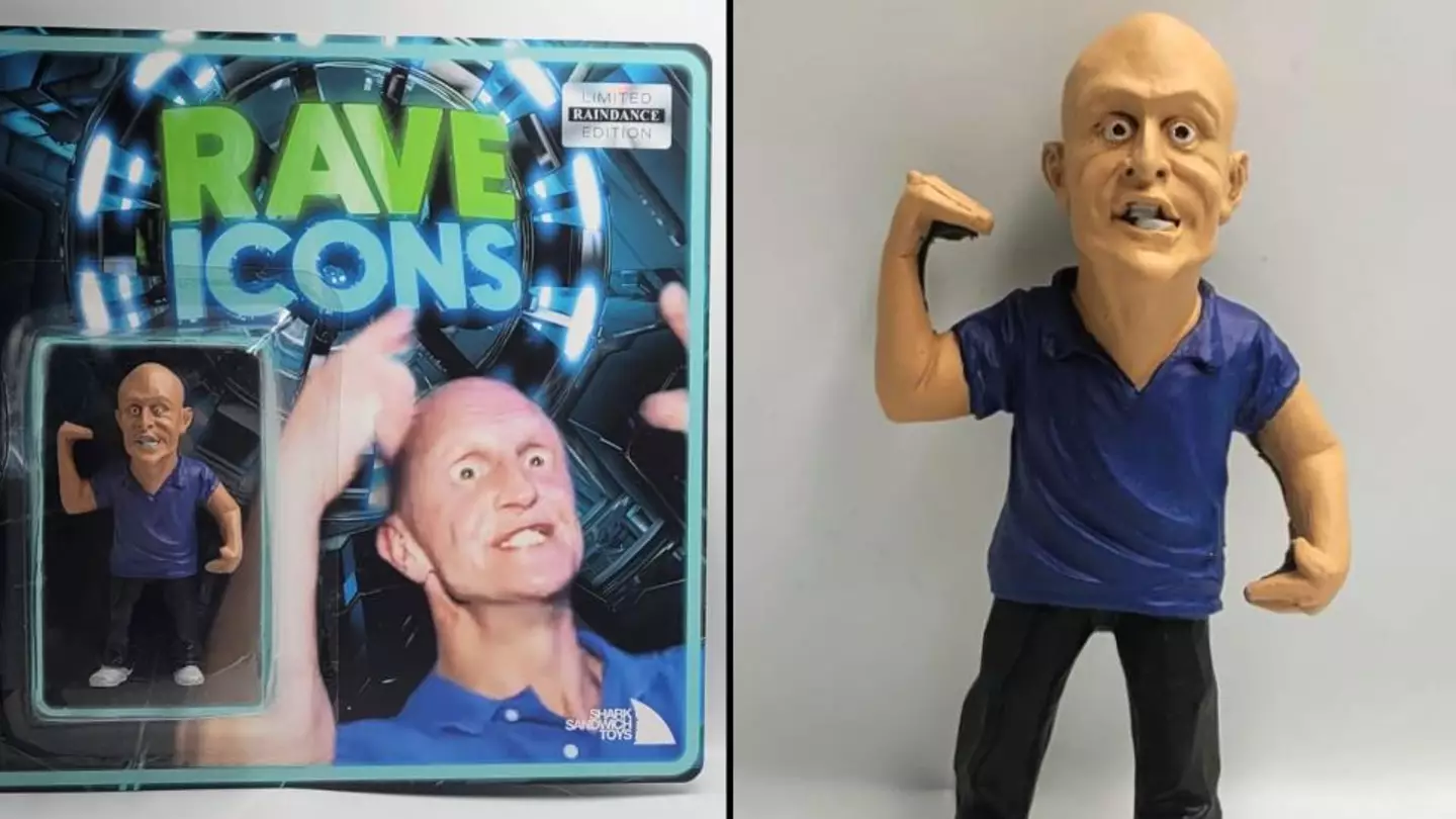 Joe Shark Sandwich Toys / Justin Turner handout