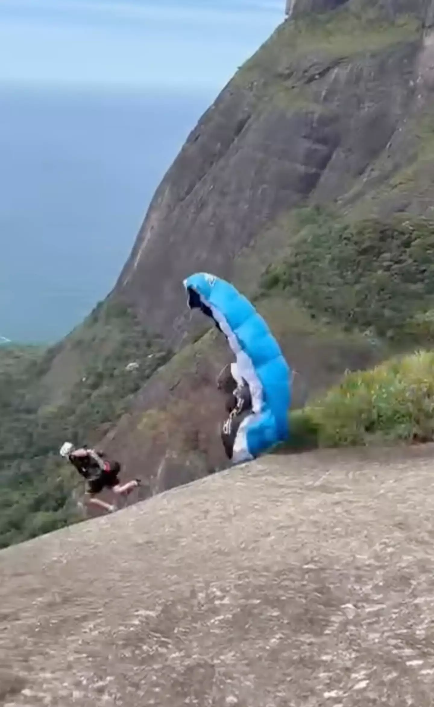 José de Alencar Lima Junior's last moments were caught on video (Instagram/@eduardotchao)