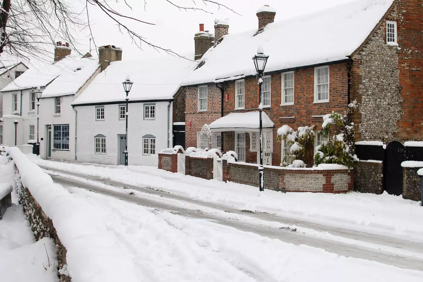 Heavy snowfall has hit certain areas of the UK.