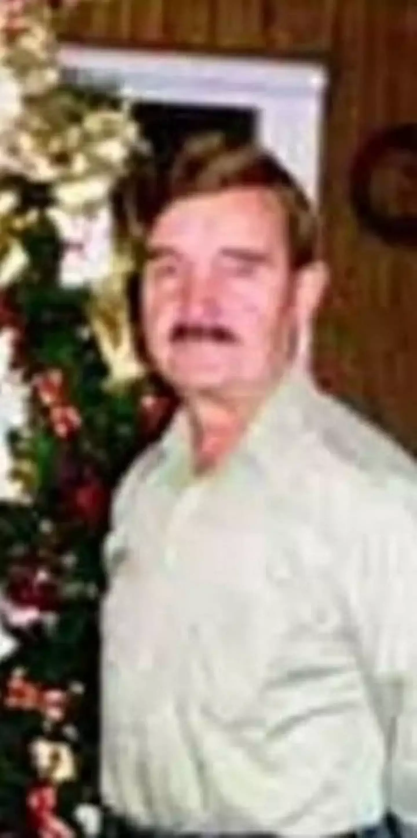 Thadeus Kubinski's wife watched helplessly as her husband was attacked. (Find My Grave/Massimo Eddy)