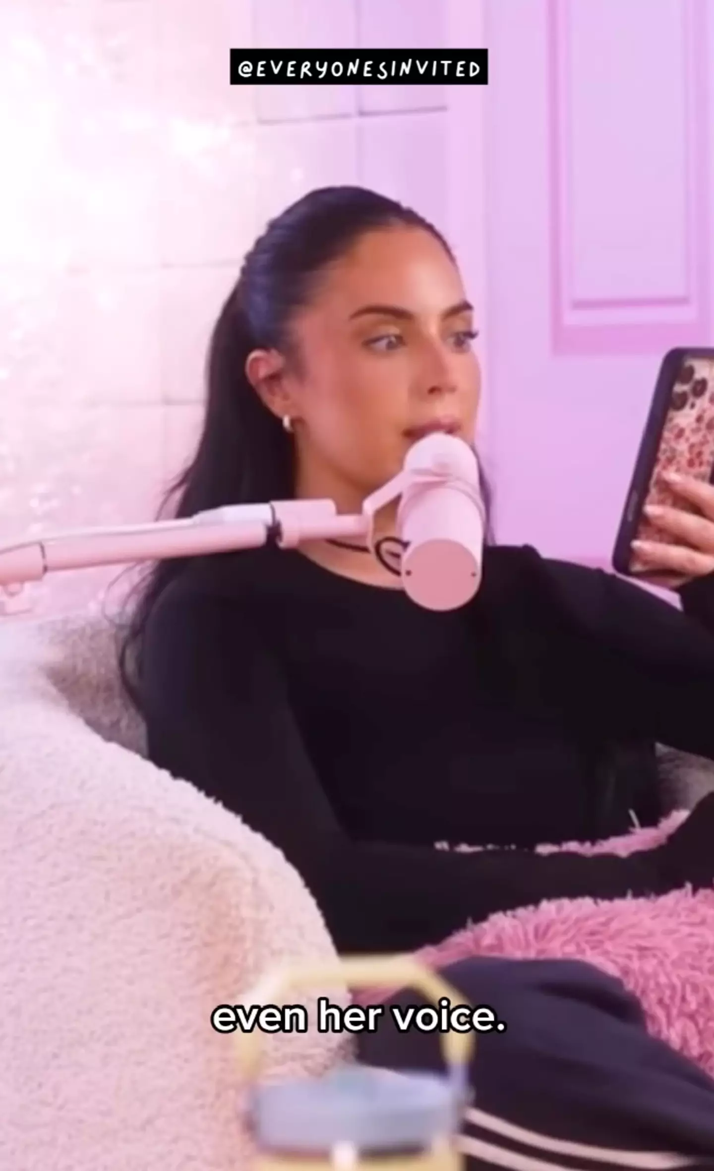 The podcast hosts were horrified (The Girls Bathroom / YouTube)