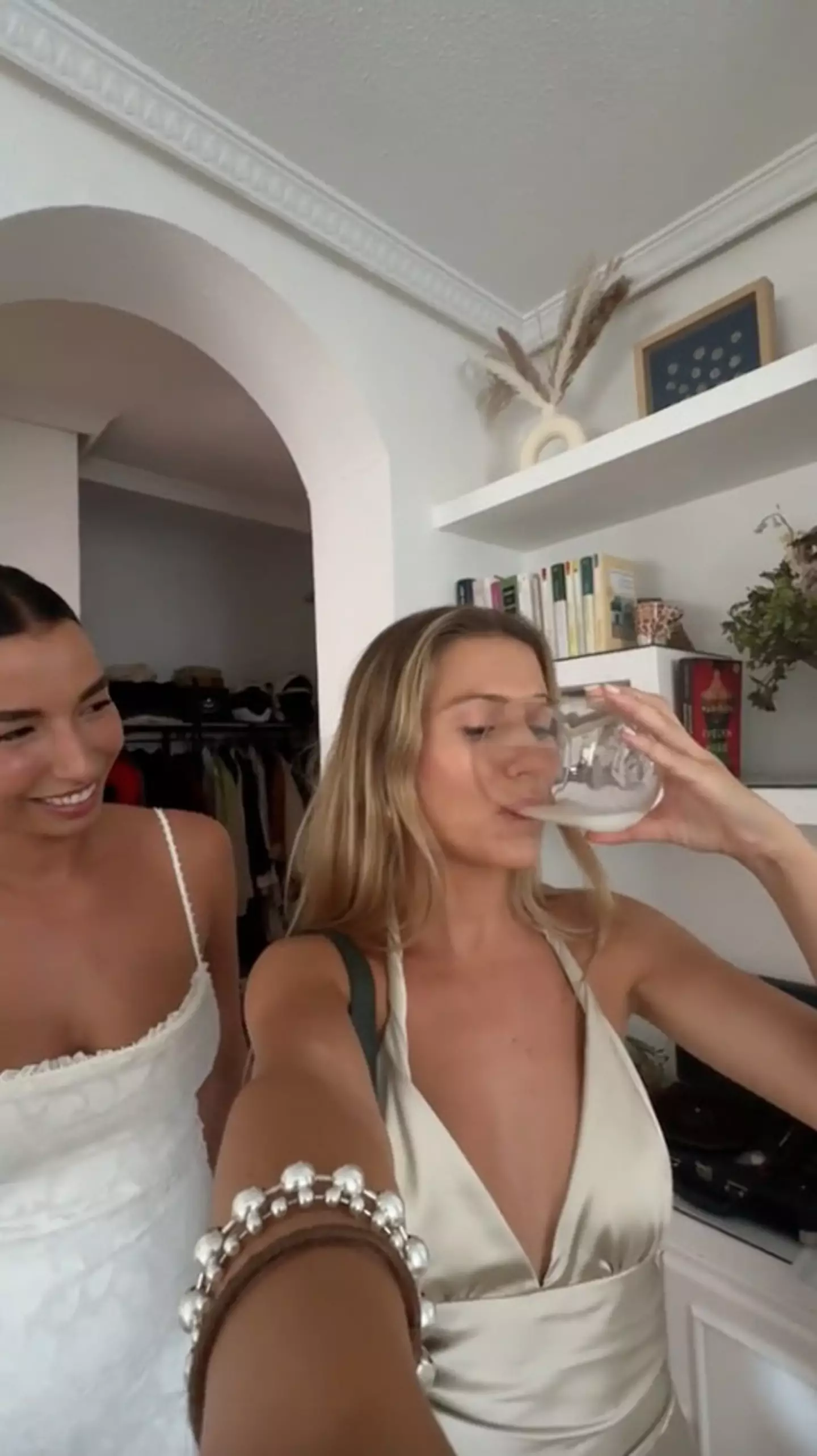 While Blanco said it tasted 'good,' it's not recommended to drink other people's breast milk (Jam Press)