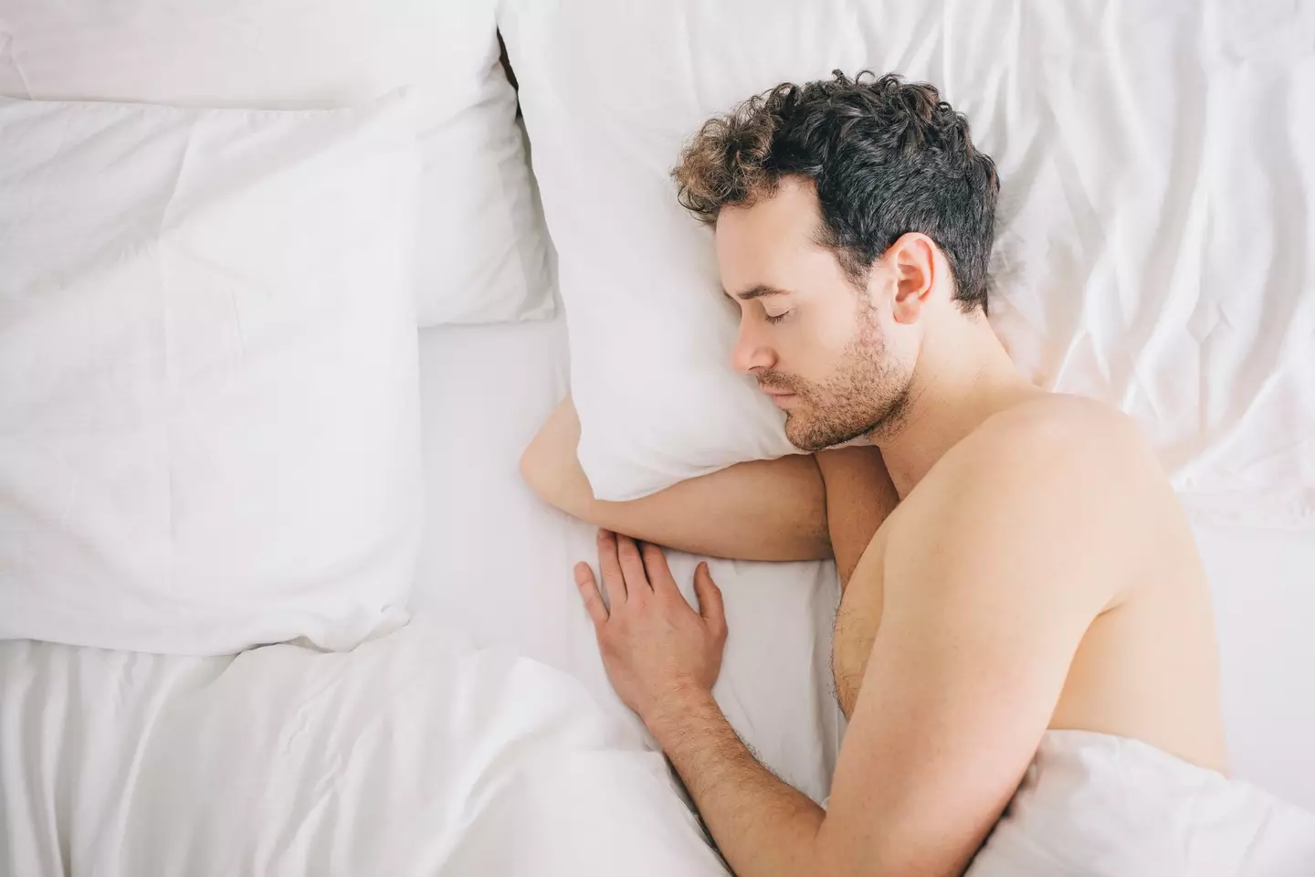 Which side do you sleep on? (Getty Stock Photo)