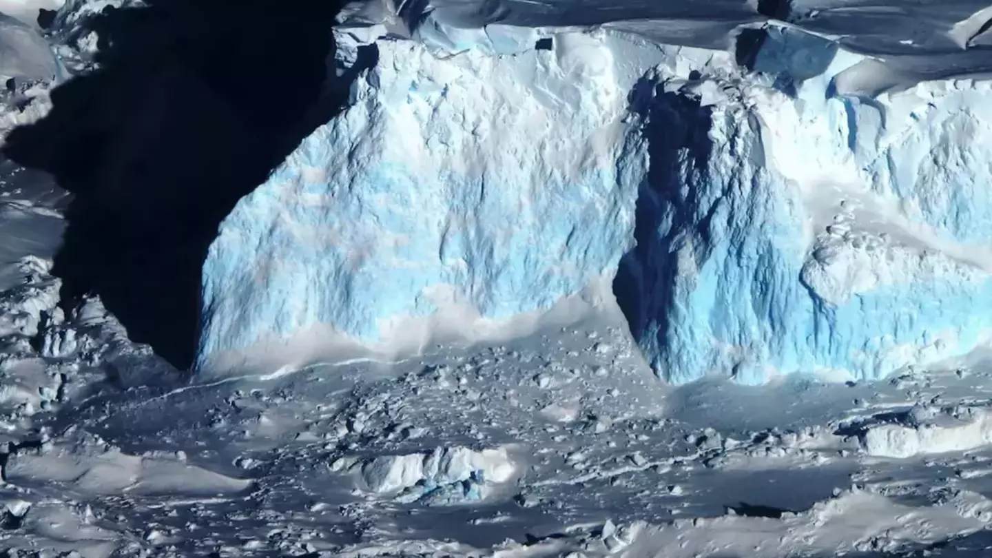 Scientists have ‘grim outlook’ on Doomsday Glacier as main countries at risk if it collapses revealed
