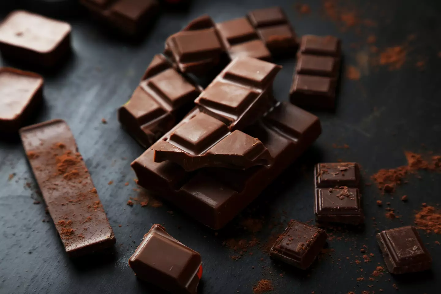 The chocolate devourer saw something disturbing on their bar. (Getty Stock Photo)
