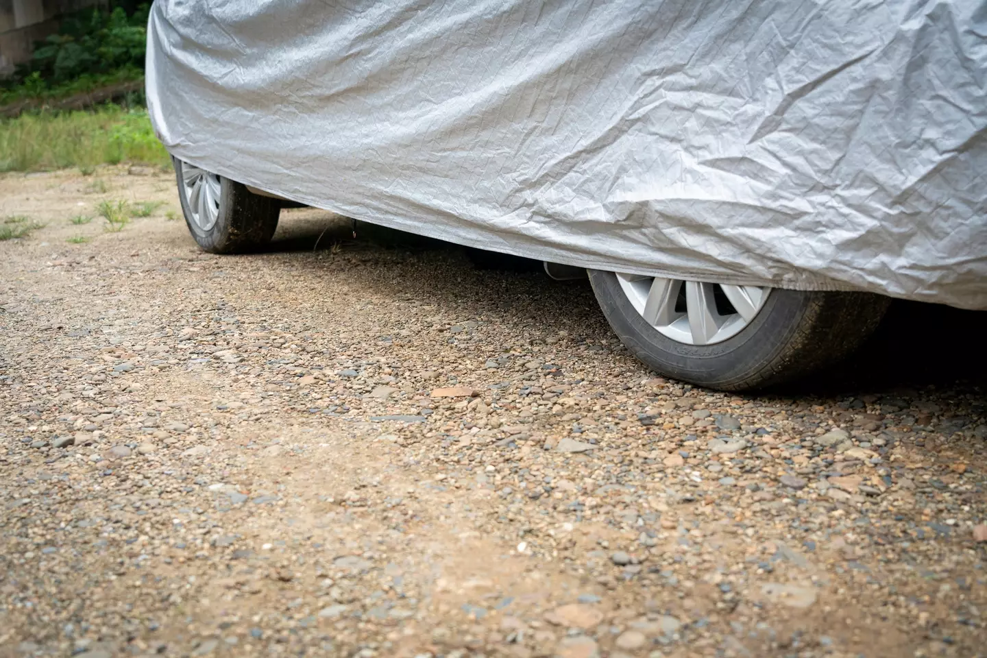 Experts have suggested using car covers to protect your vehicle's identity (Getty Stock Images)
