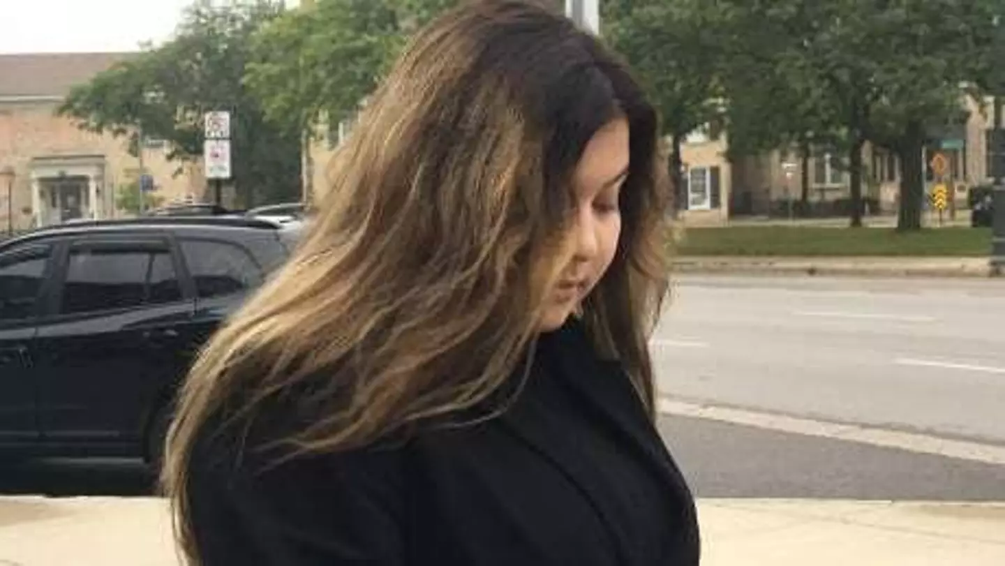 Daniella Leis is filing a lawsuit against a company for serving her alcohol.