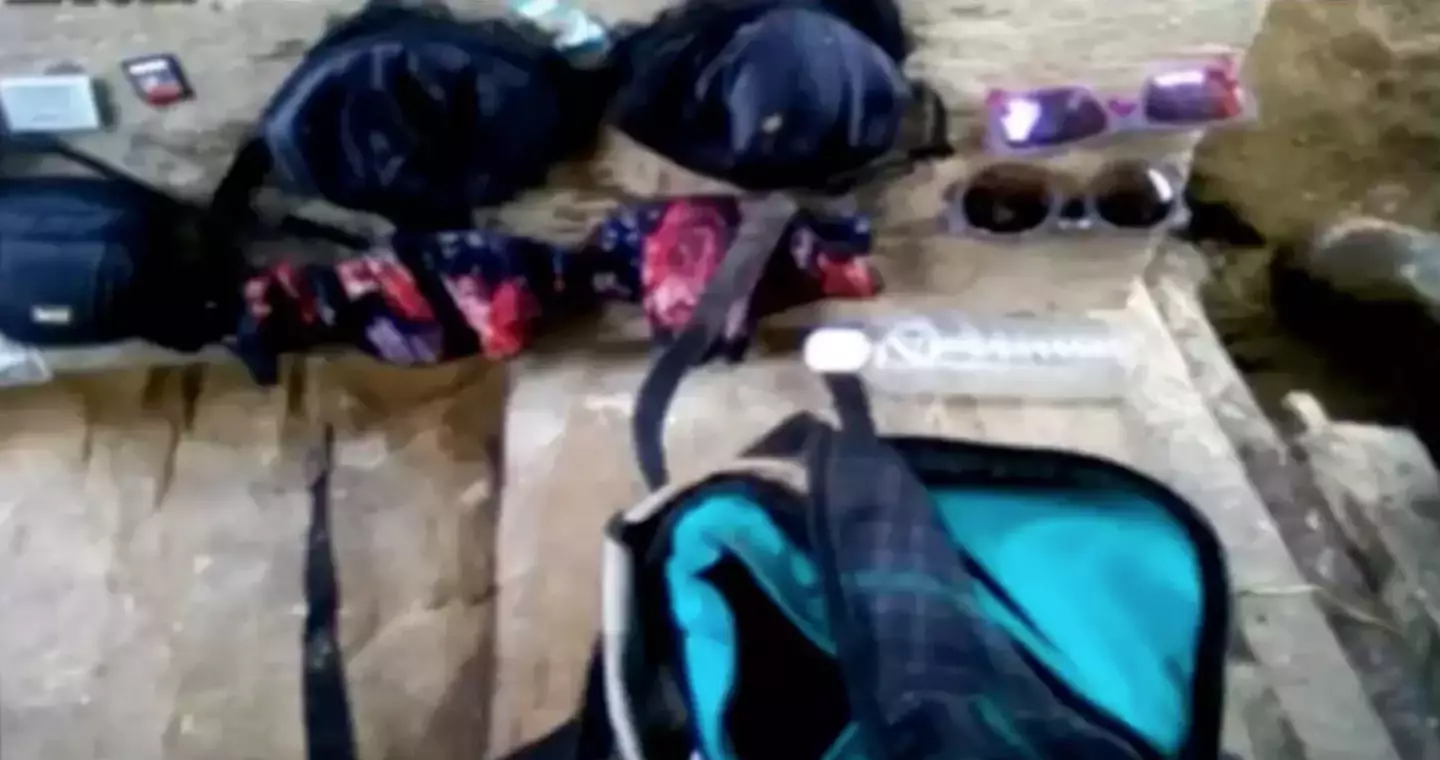 A series of strange photos taken days after they disappeared were found on their camera (TVN2)