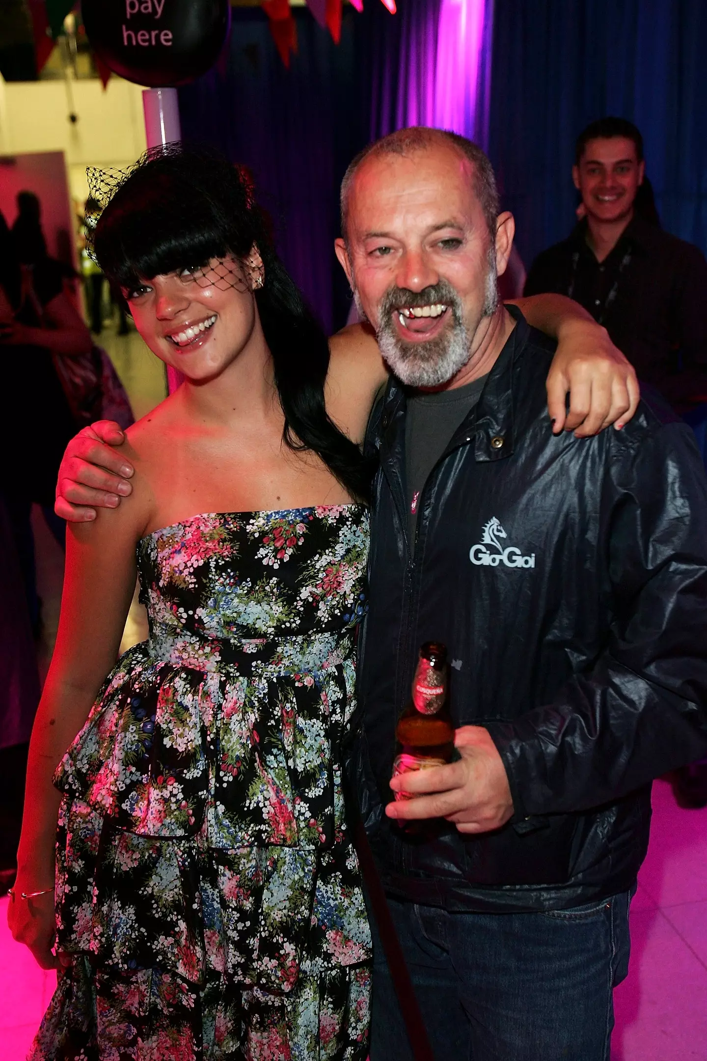 The singer's dad is Welsh actor Keith Allen (MJ Kim/Getty Images)
