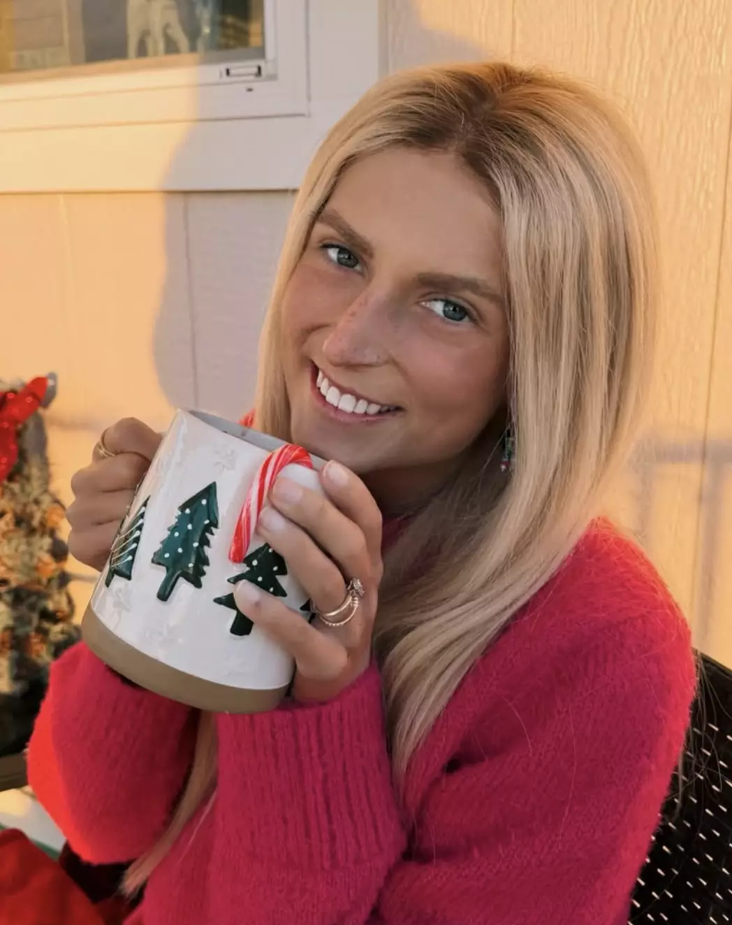 The former medical school student reported being dizzy while standing on several occasions (Instagram/@KenziePaul3)