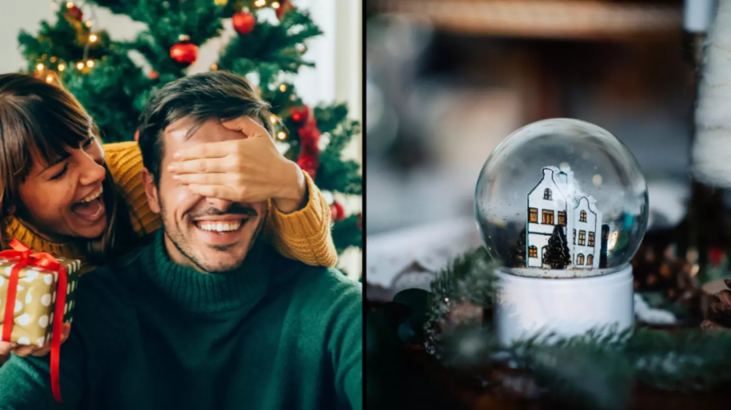 Therapist issues warning over ‘snowglobing’ this Christmas
