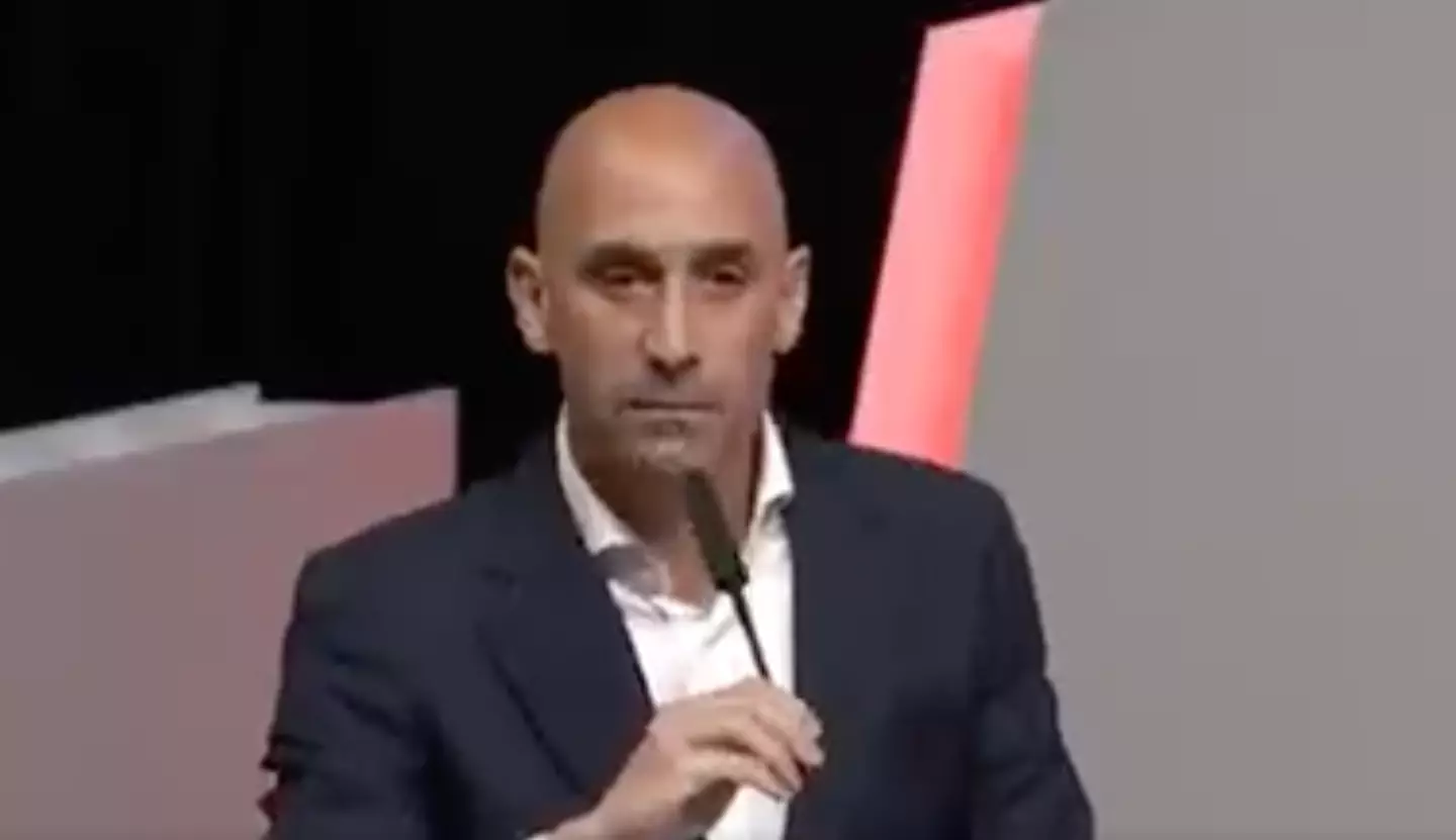 He refused to resign at the press conference. RFEF