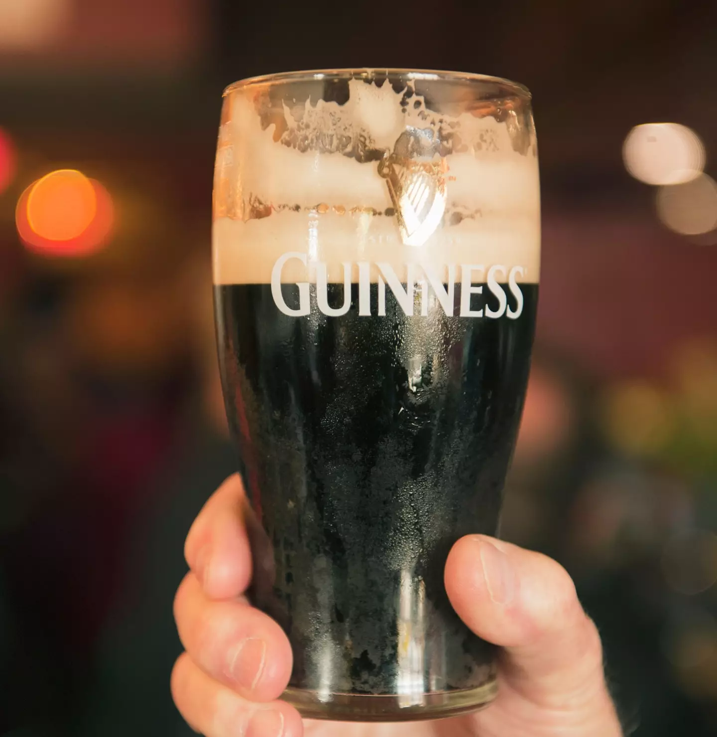 Some reckon the only right way to do the Guinness Challenge is to 'split the G'.